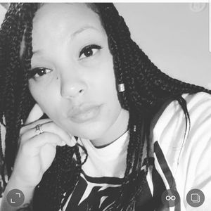 Meet your Posher, Marissa